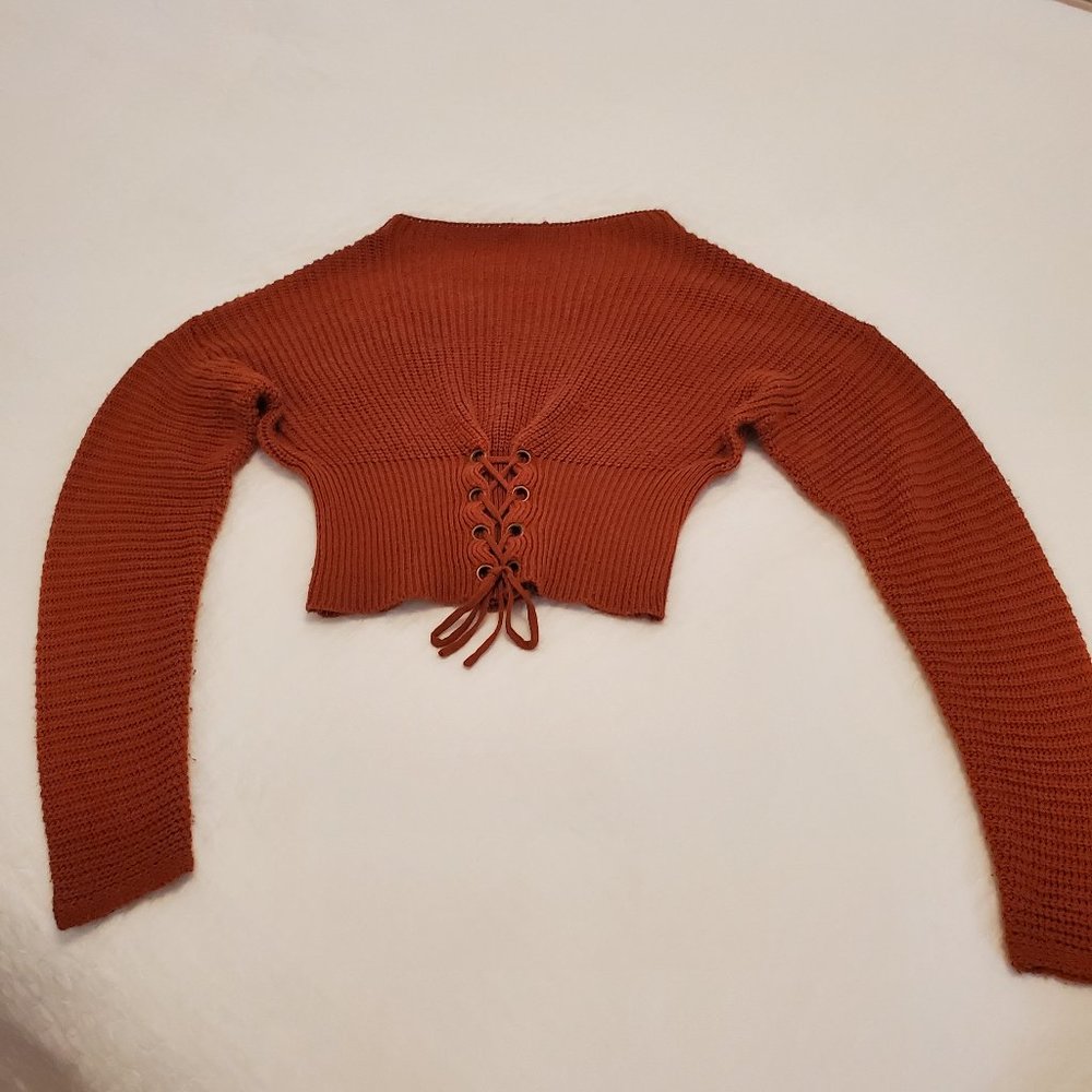 CORSET STYLE SWEATER